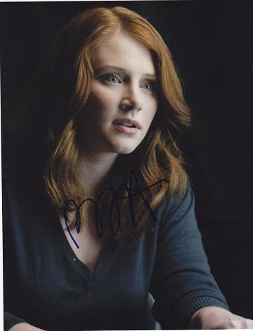 Bryce Dallas Howard Signed Terminator Salvation 8x10